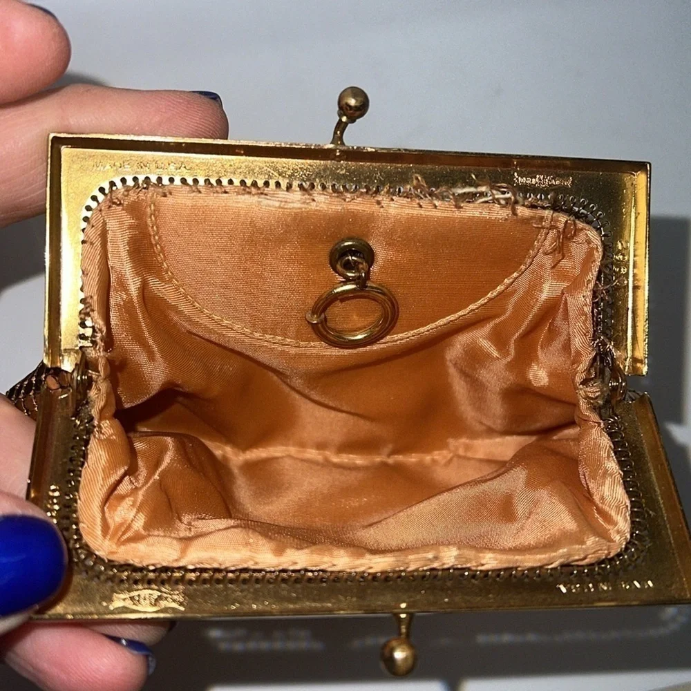 Whiting and Davis Vintage Made in USA Brass Mesh Kisslock Change Purse Wallet